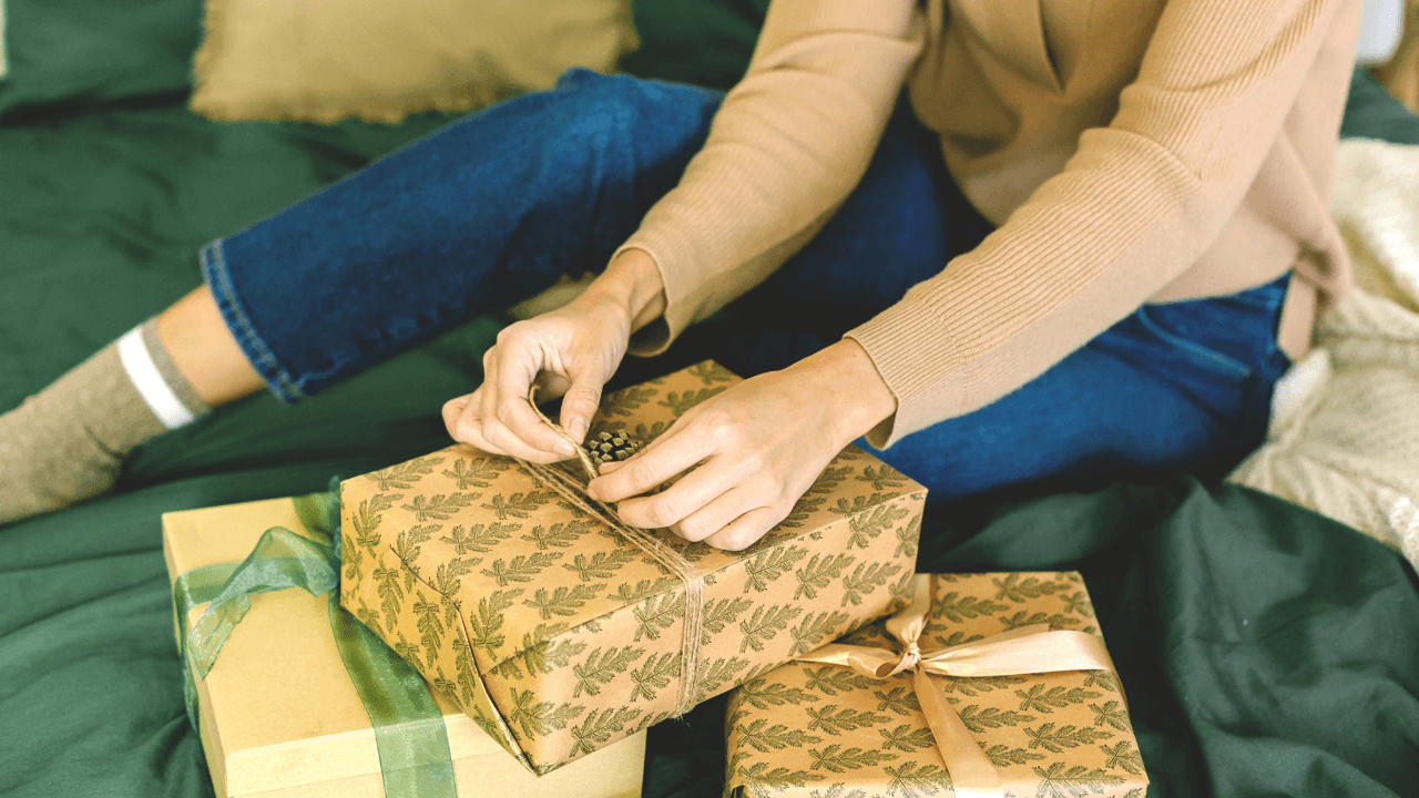 Why Personalised Gifts Leave a Lasting Impression (And How to Choose One) 🎁