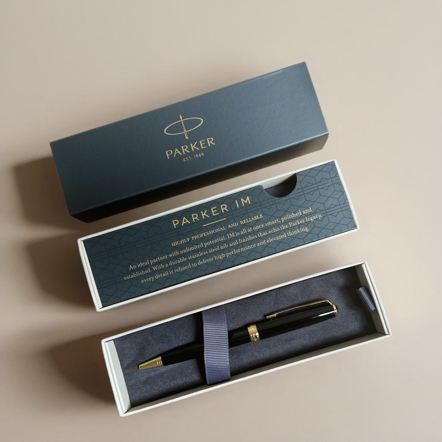 Engraved PARKER Pen – Personalized Gift Box
